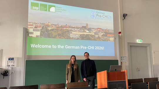 Die Organisatoren Maximiliane Windl und Julian Rasch eröffnen die deutsche Pre-CHI 2026 an der LMU München und heißen die HCI-Community zur sechsten Ausgabe der Veranstaltung willkommen.